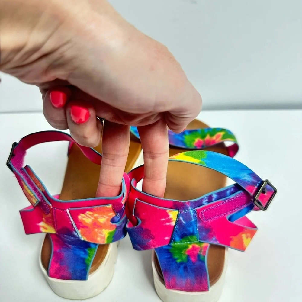Colorful Tie-Dye Girls sandals 🩴 🌈